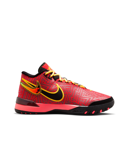SHOES NIKE BASKETBALL...